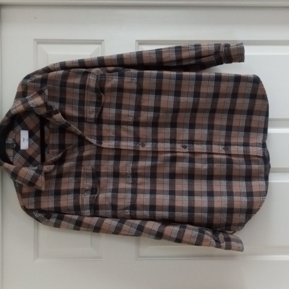 TNA Aritzia Plaid Flannel shirt Size M - Picture 2 of 8